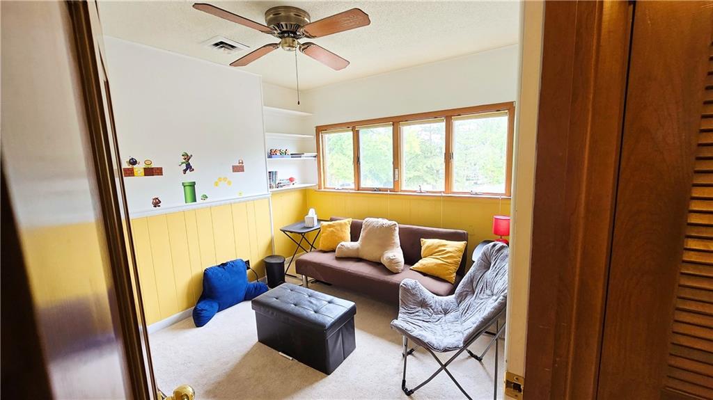 225 W 15th Street Property Photo 38