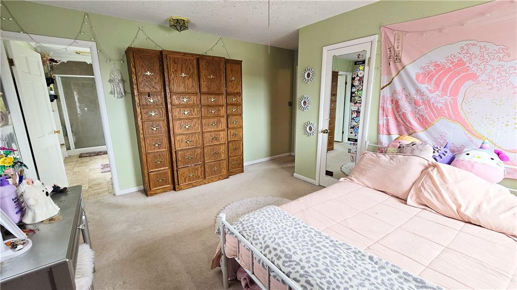 225 W 15th Street Property Photo 44