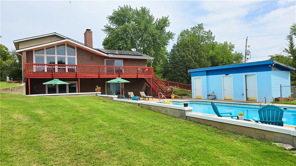 225 W 15th Street Property Photo 75