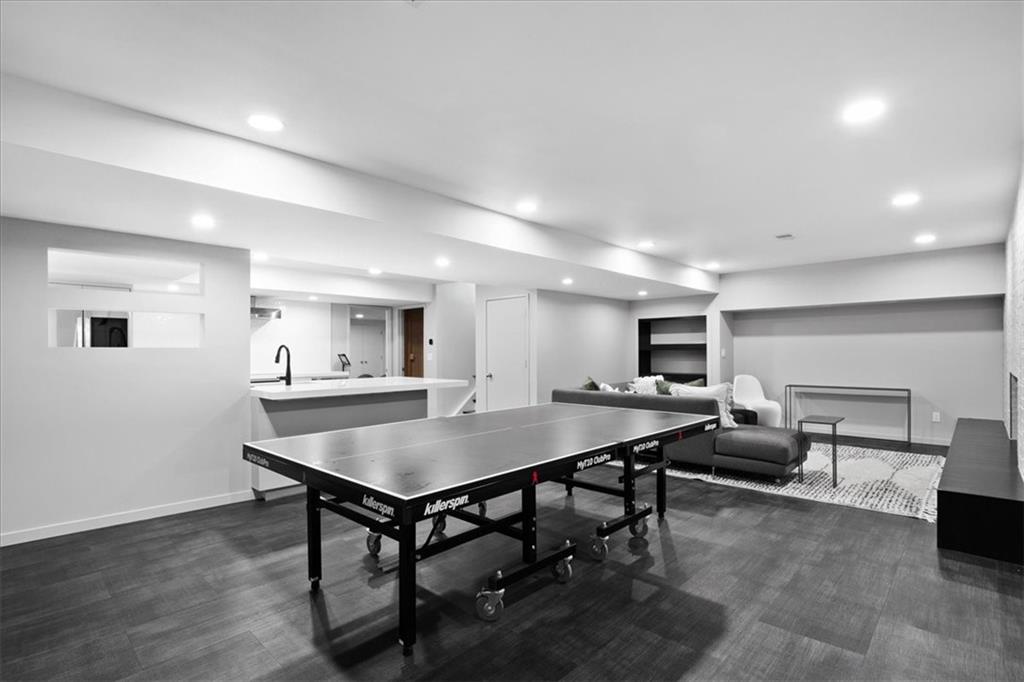1039 Westover Road Property Photo 32