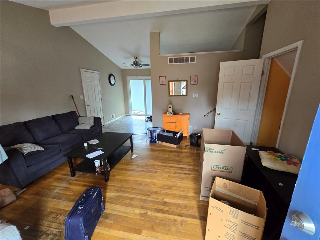 6405 N Indiana Avenue Property Photo 2