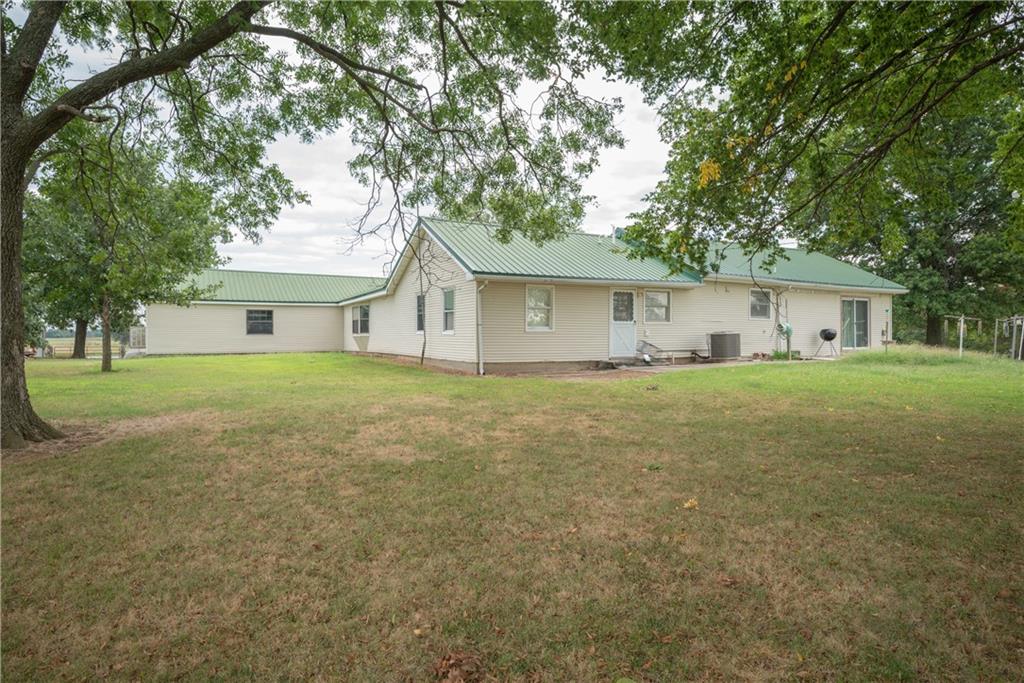 376 Nw 90th Road Property Photo 5