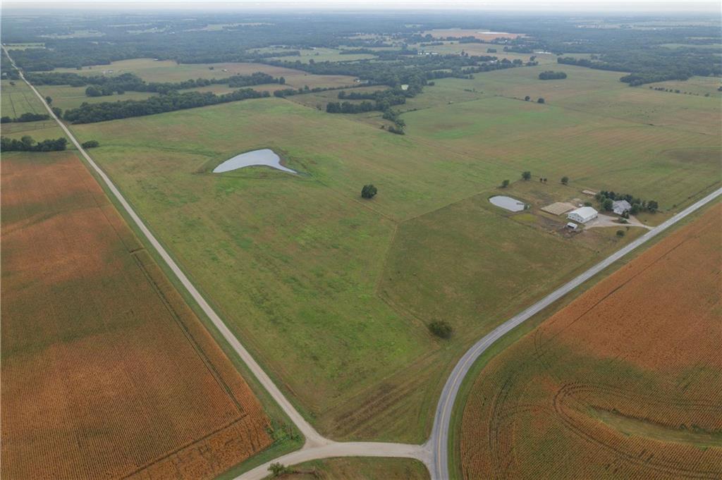 619 N Highway V Highway Property Photo 27