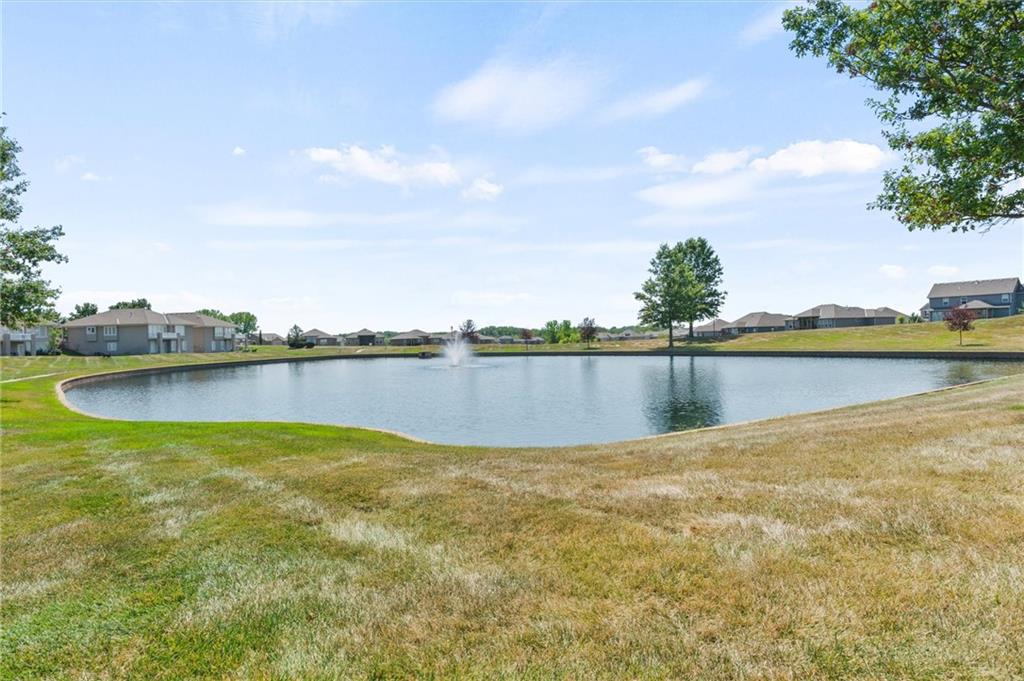 2012 Greenfield N/a Property Photo 2