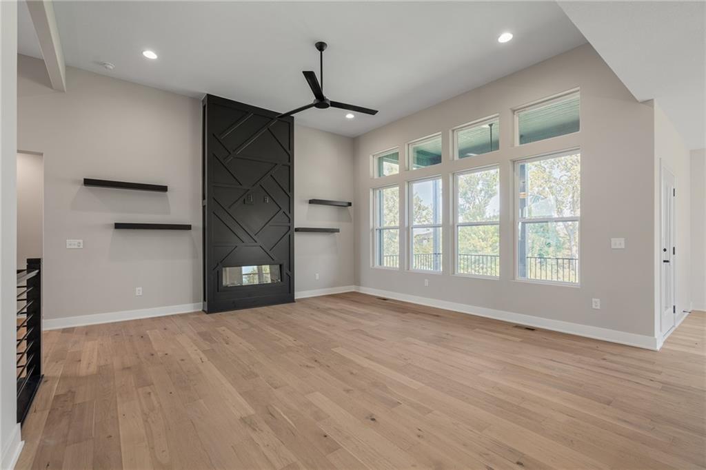 8973 Shady Bend Road Property Photo 8