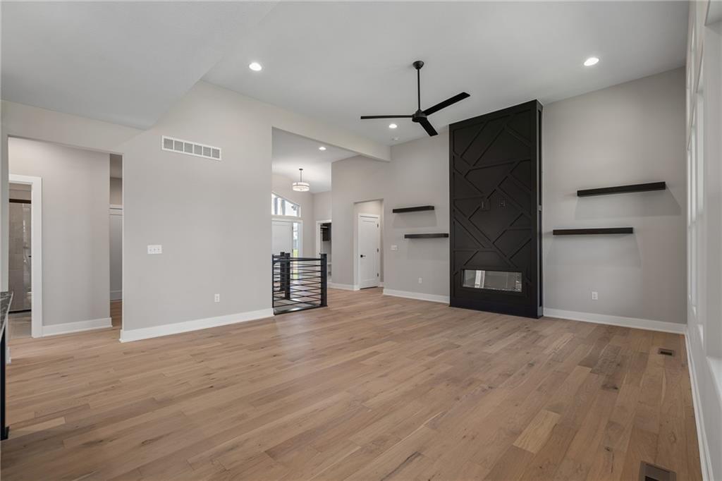 8973 Shady Bend Road Property Photo 10