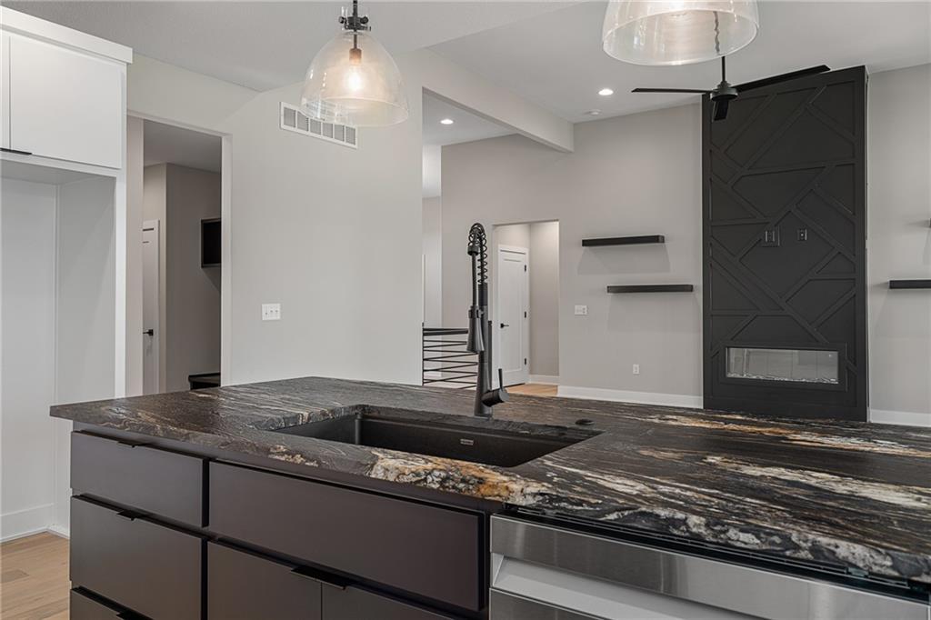 8973 Shady Bend Road Property Photo 16