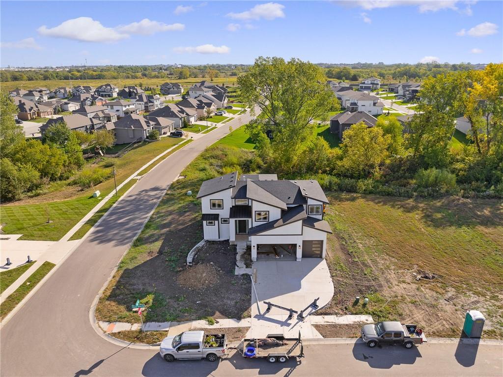 8901 Shady Bend Road Property Photo 3