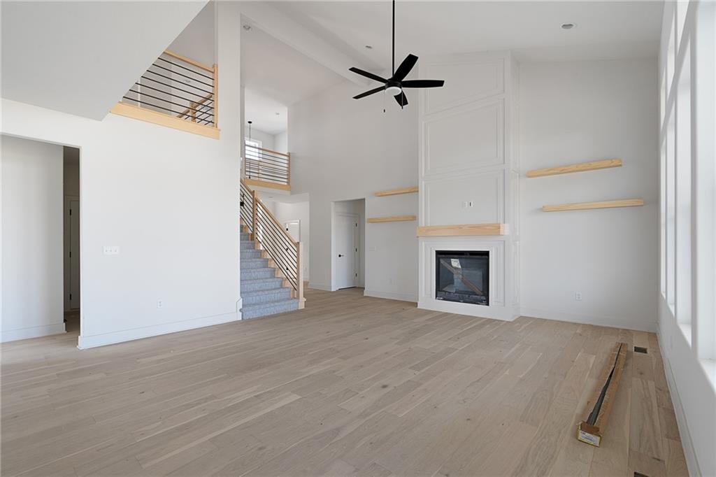 8901 Shady Bend Road Property Photo 8