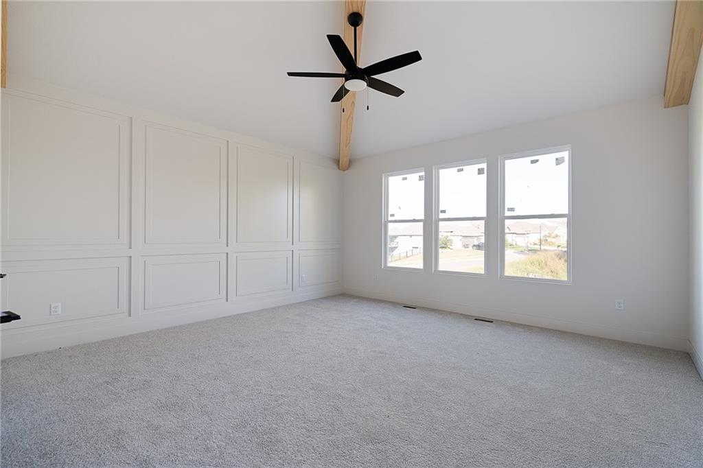 8901 Shady Bend Road Property Photo 10