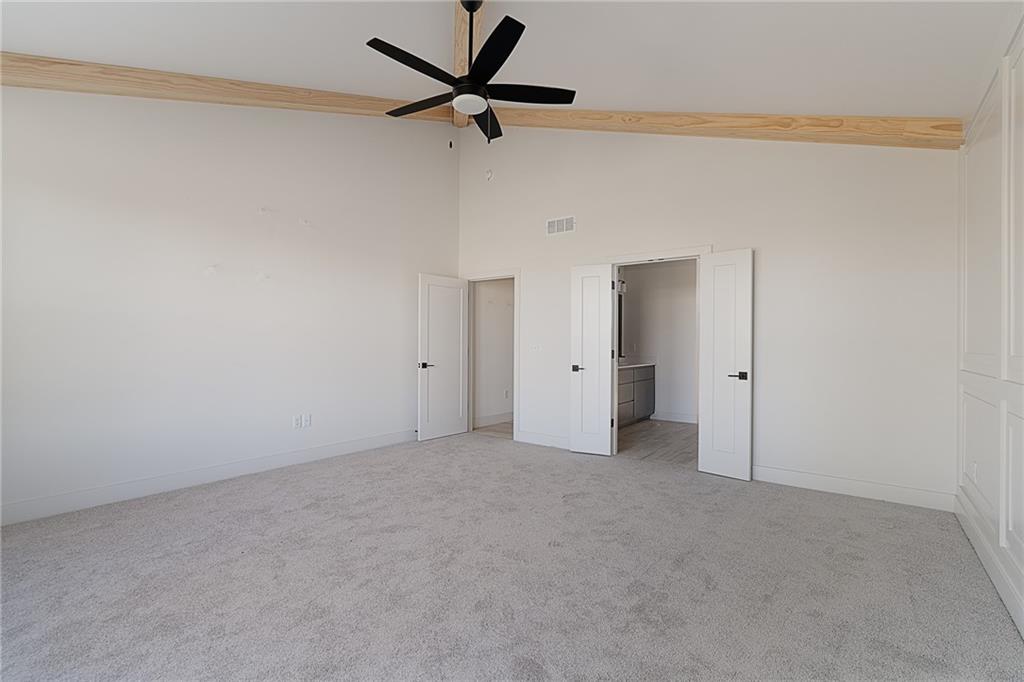 8901 Shady Bend Road Property Photo 11