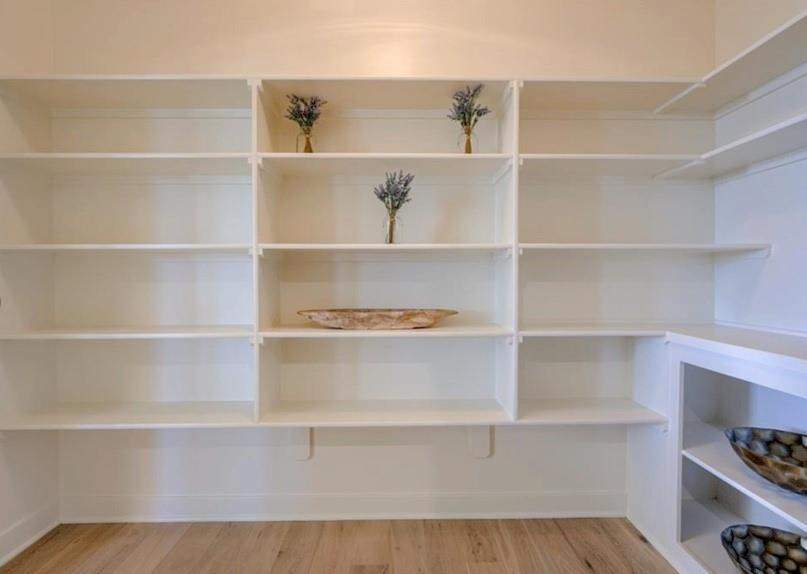 9300 Zarda Drive Property Photo 15