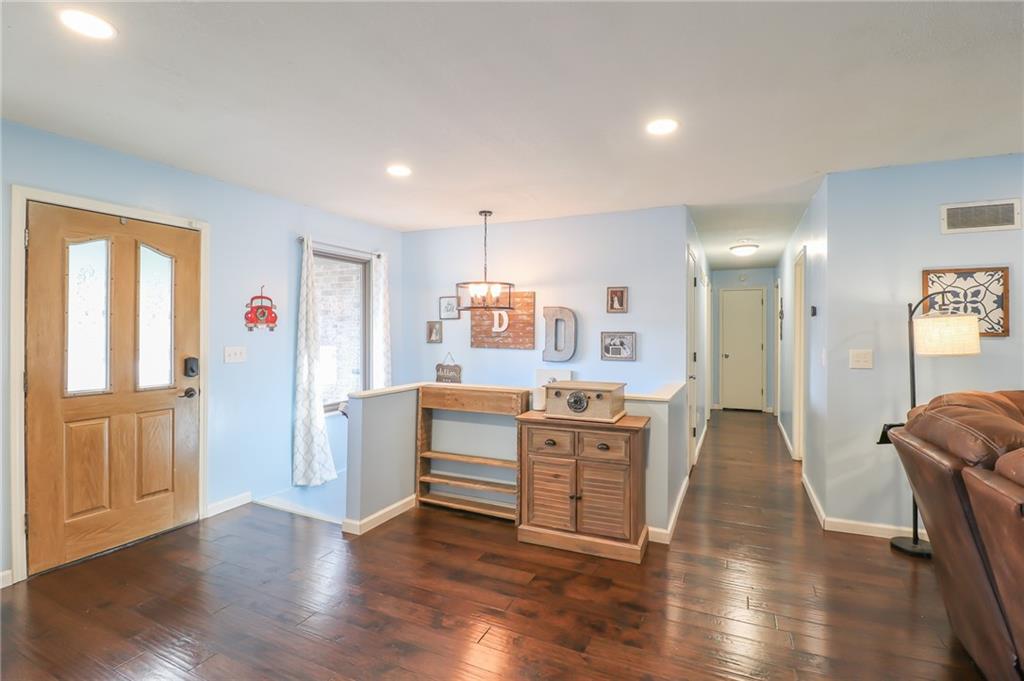 703 Ozark Short Line N/a Property Photo 4