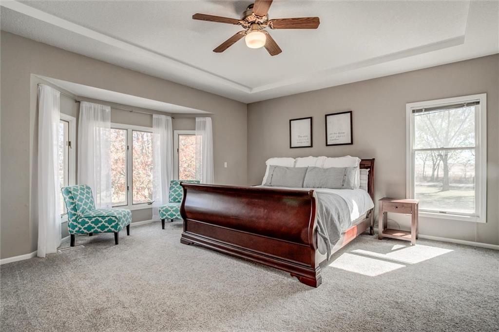 15609 Short Lane Property Photo 10