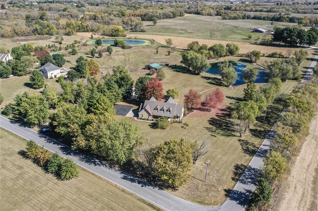 15609 Short Lane Property Photo 40