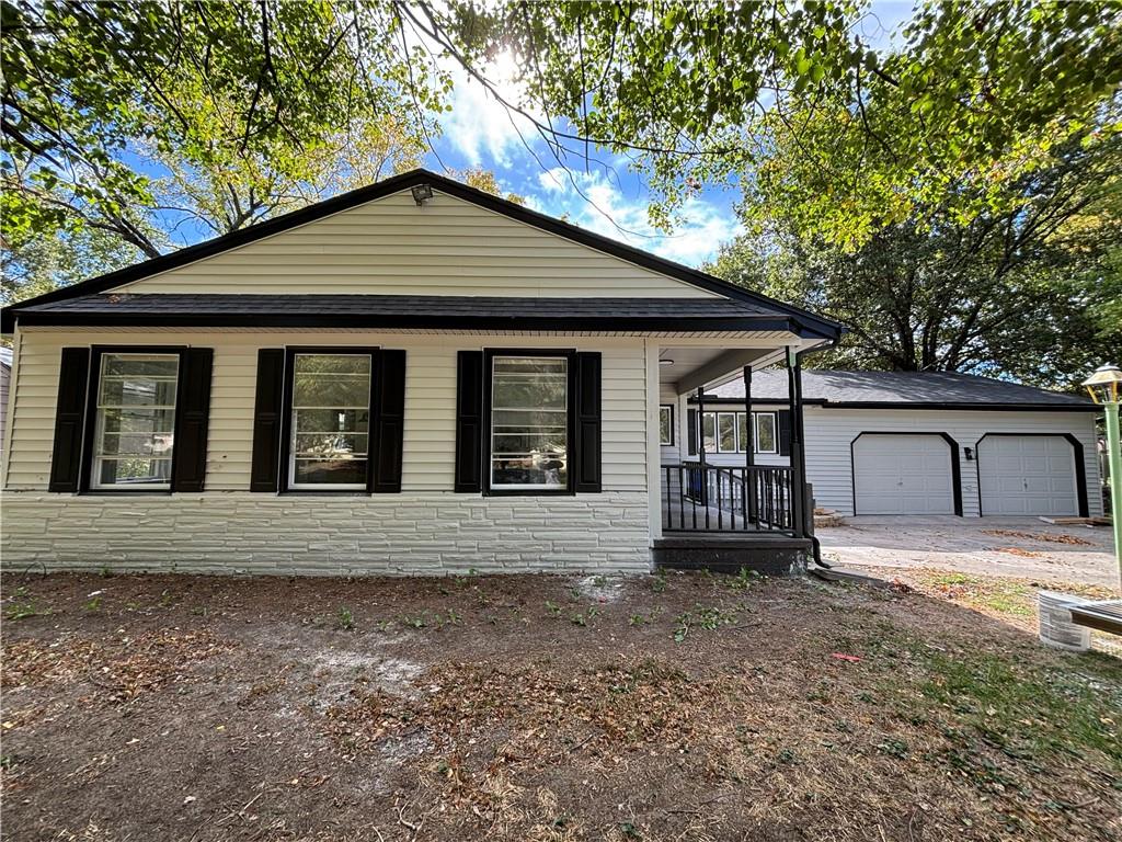1804 Sw Walnut Street Property Photo 1