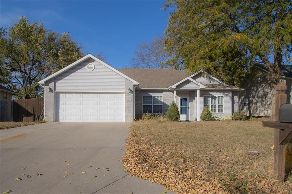605 W Culton Street Property Photo