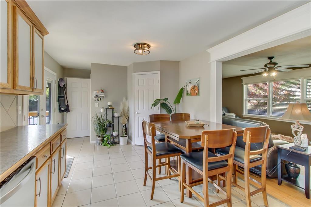 2001 N Lexington Street Property Photo 6