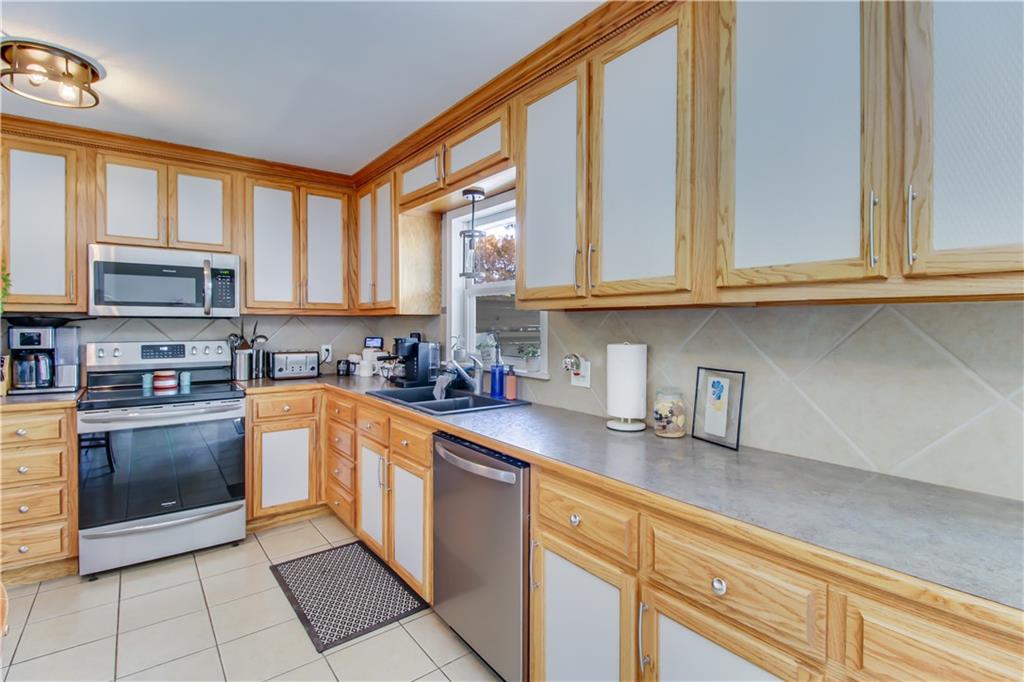 2001 N Lexington Street Property Photo 9