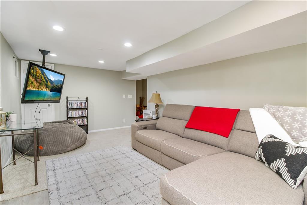 2001 N Lexington Street Property Photo 17