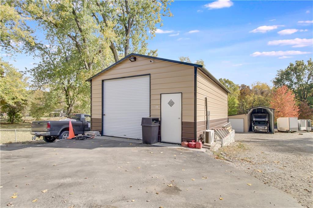 2001 N Lexington Street Property Photo 27