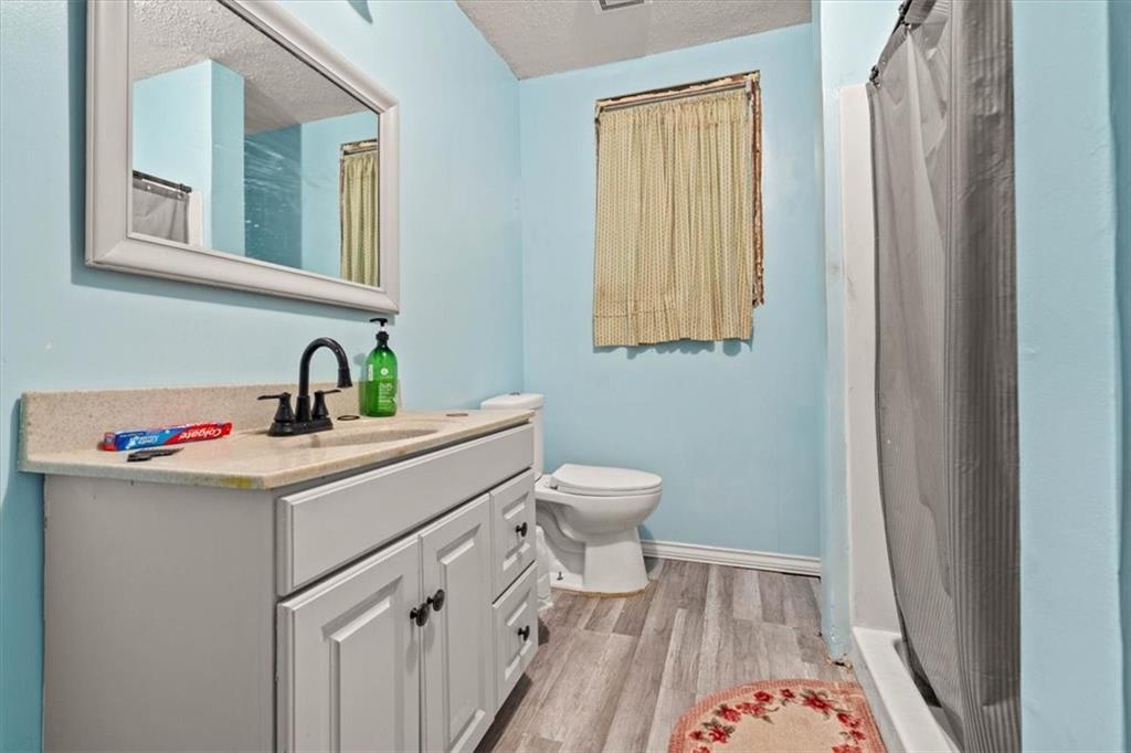 1803 S 98th Street Property Photo 10