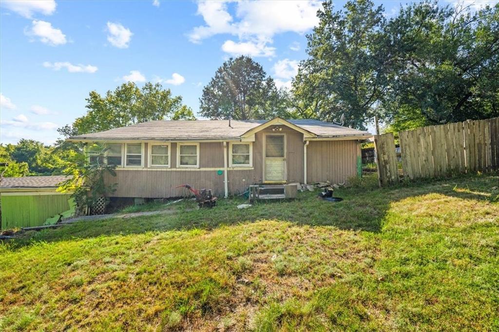 1803 S 98th Street Property Photo 15