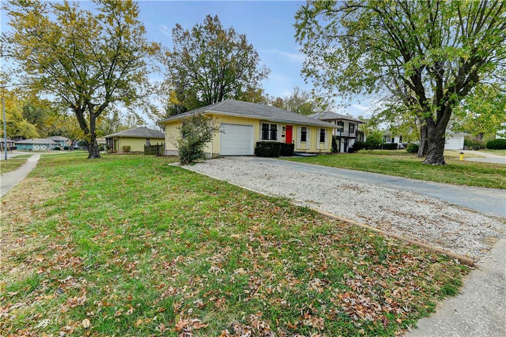 12000 Armitage Drive Property Photo 1