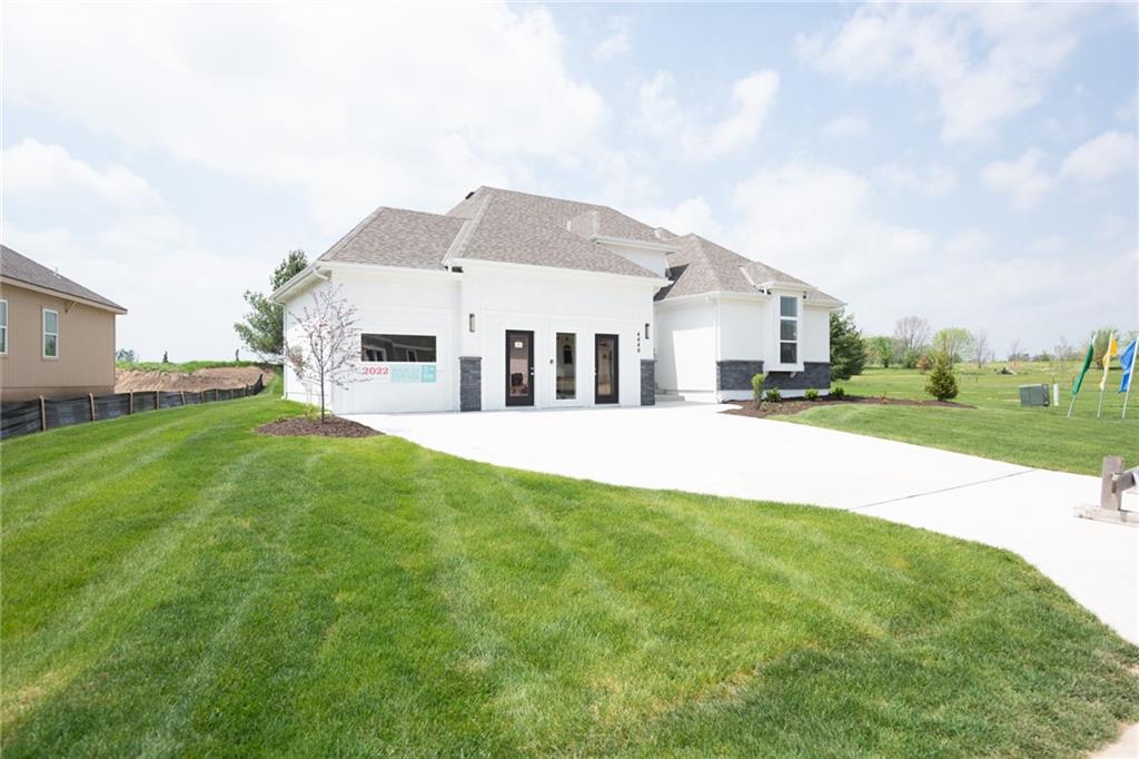 4282 Lake Shore Court Property Photo 1
