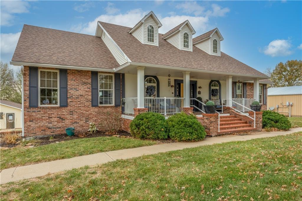 3302 S Park Avenue Property Photo