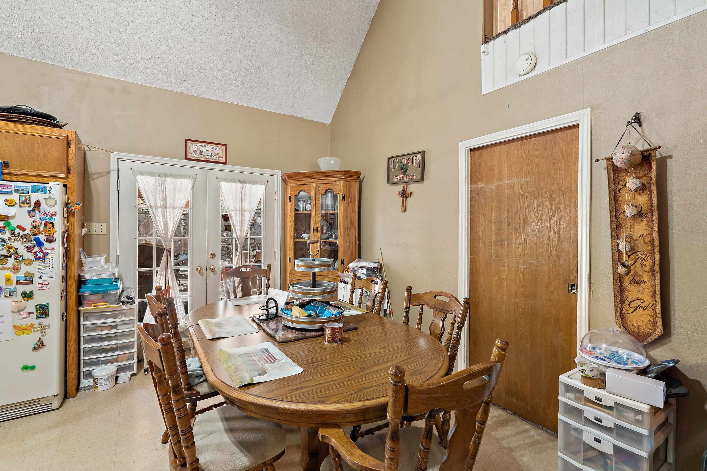 1218 County Road 132b Property Photo 10