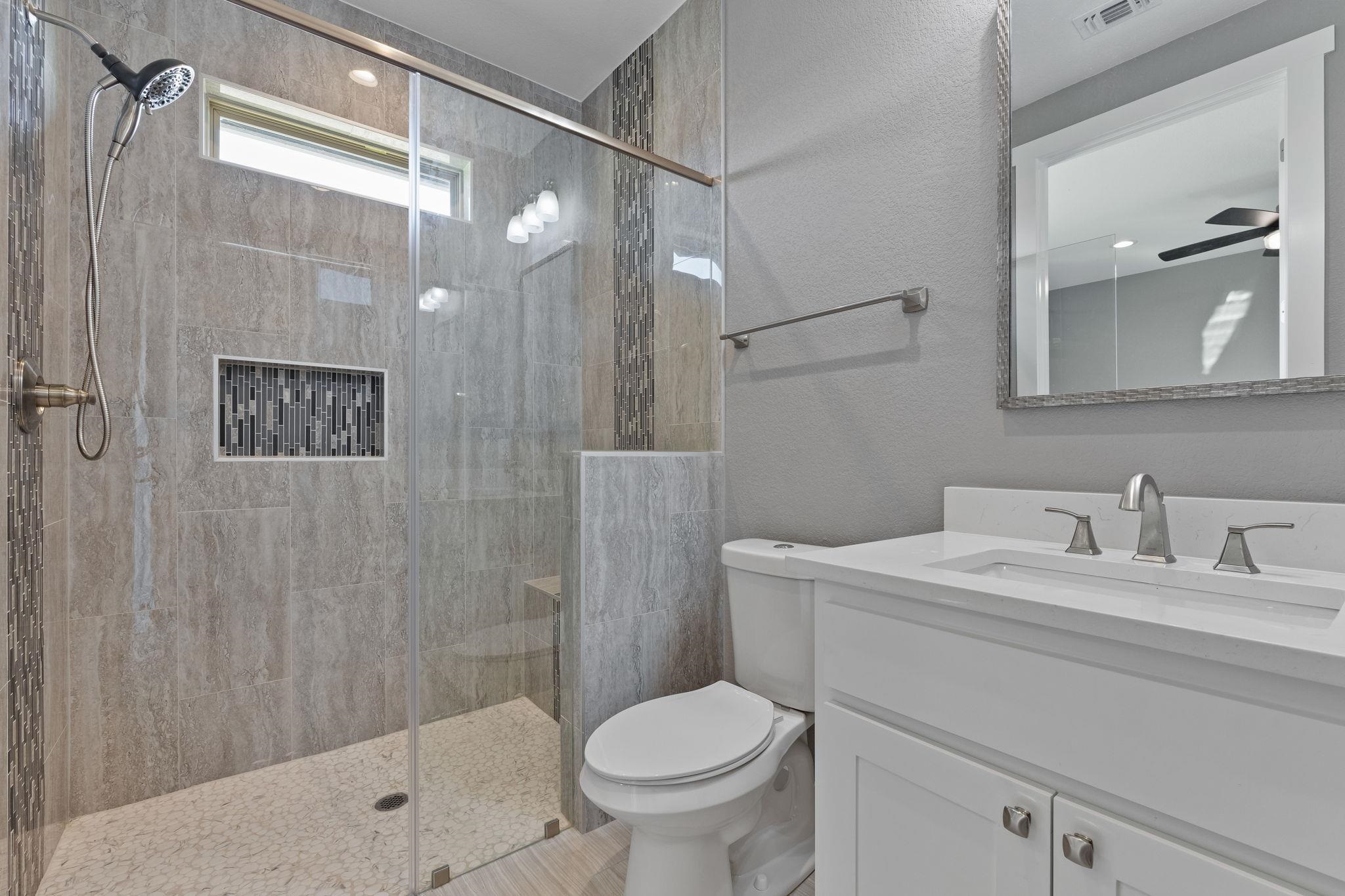 117 Sandia Loop Property Photo 12