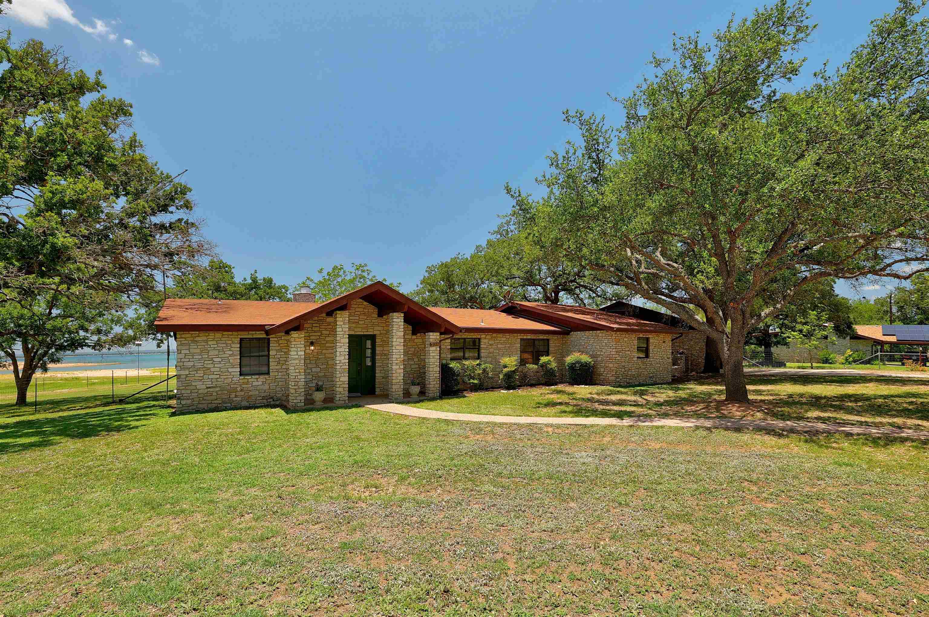 234 S Chaparral Property Photo 1