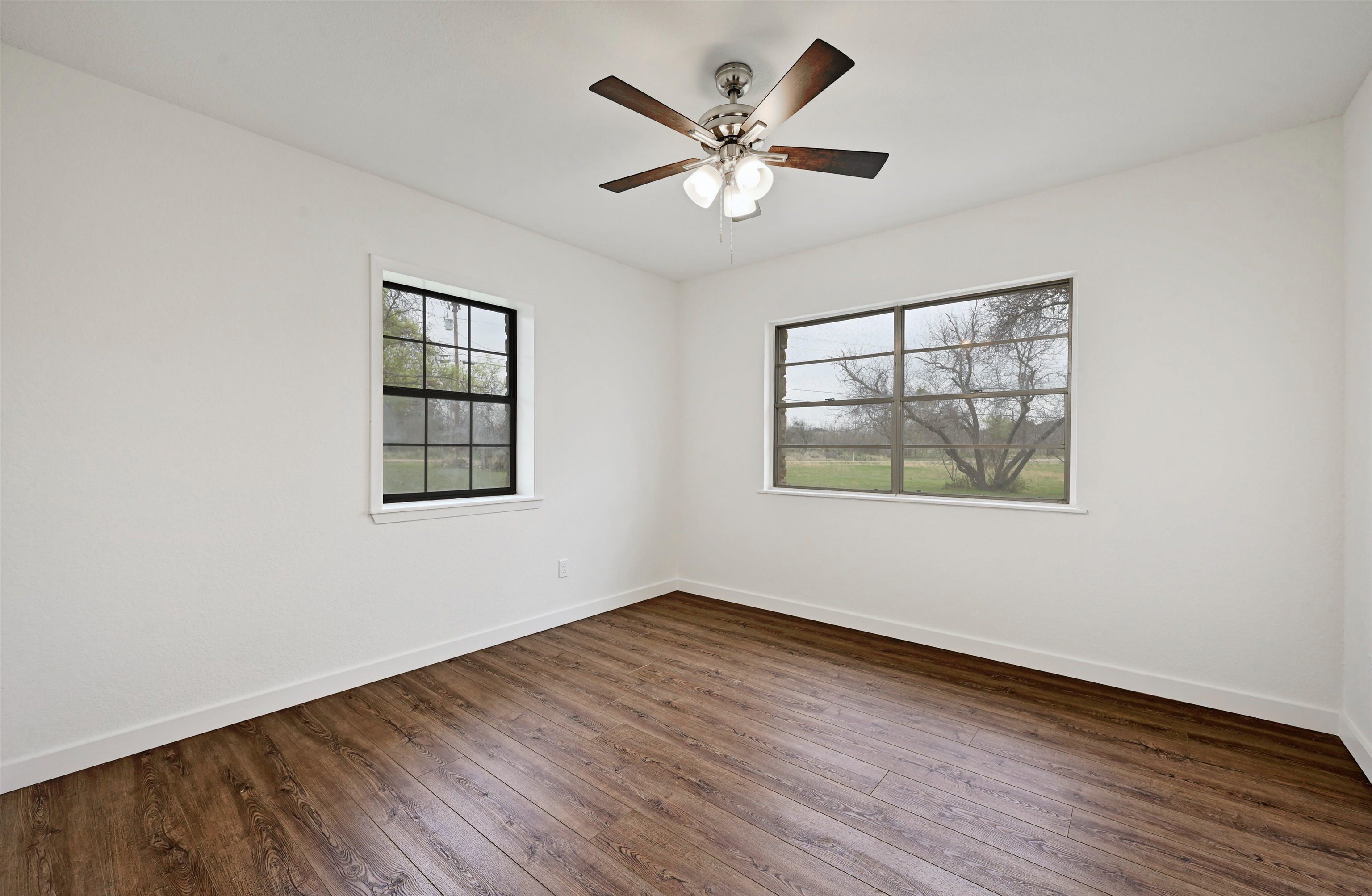 234 S Chaparral Property Photo 18