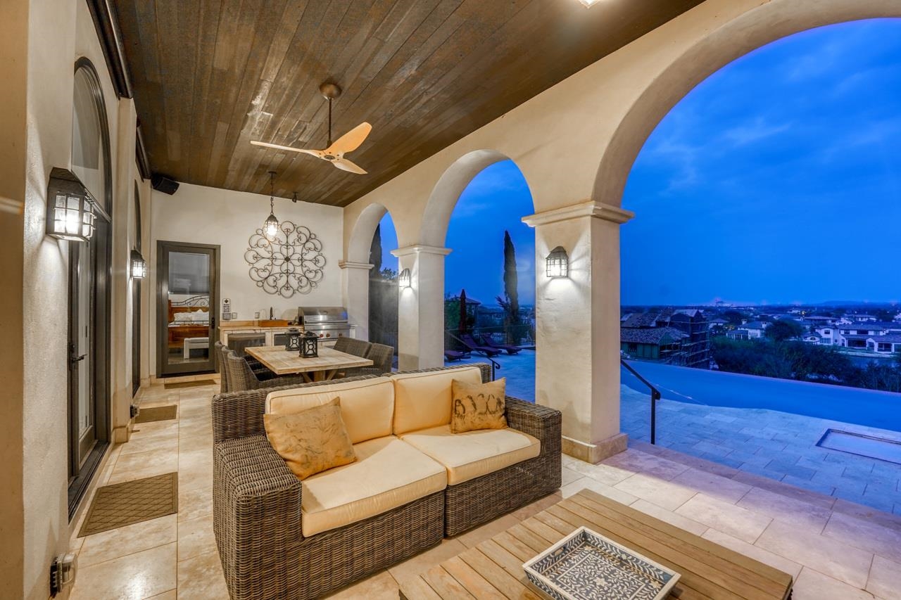 1300 Apache Tears Property Photo 26
