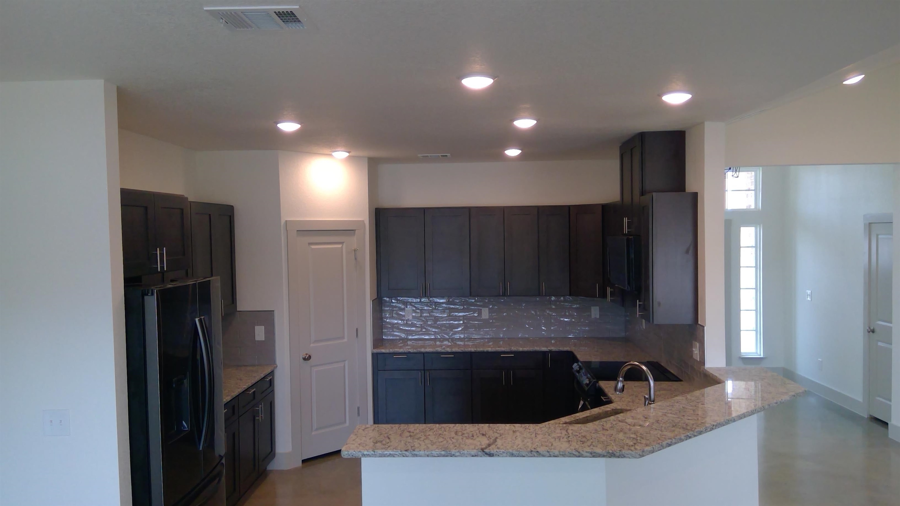 196 Hillside Lane Property Photo 10