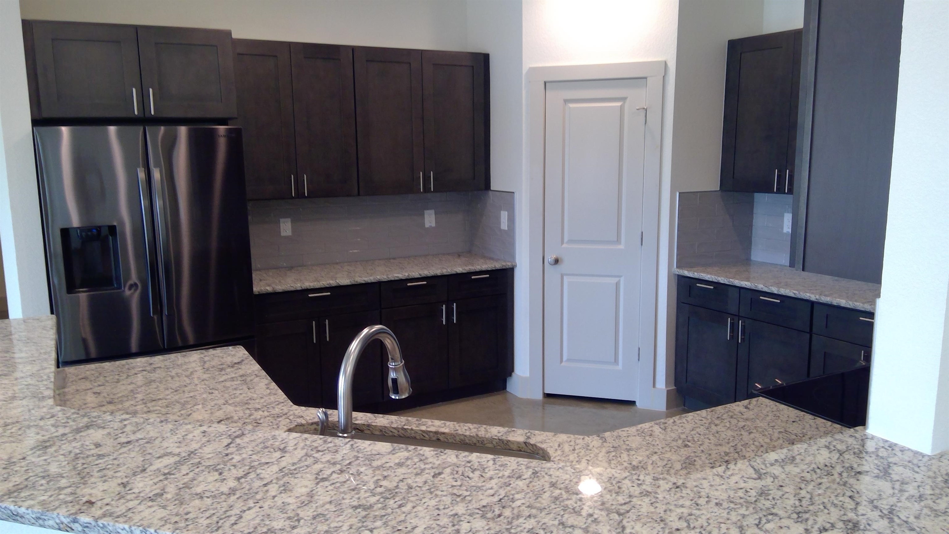 196 Hillside Lane Property Photo 11