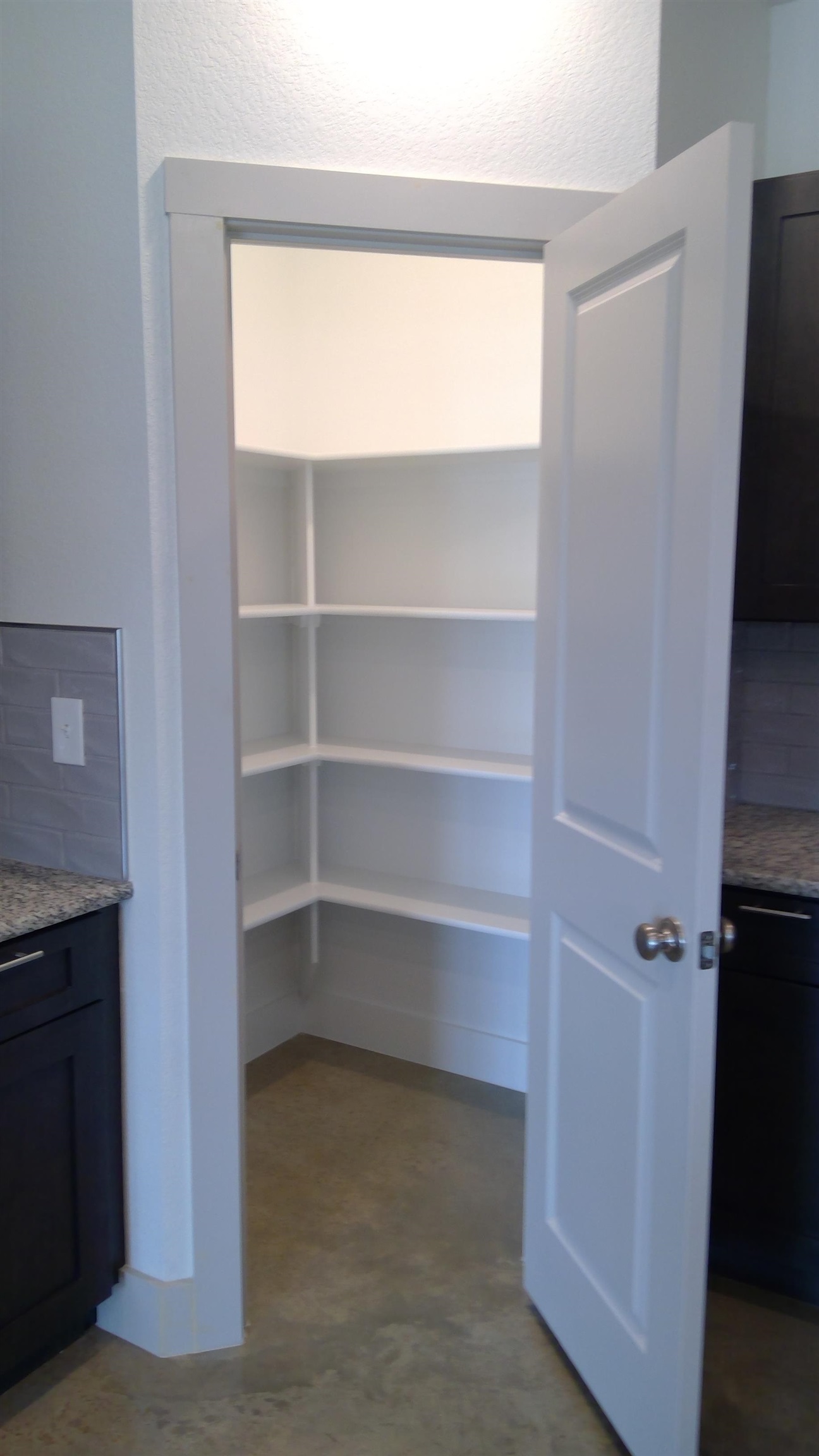 196 Hillside Lane Property Photo 13