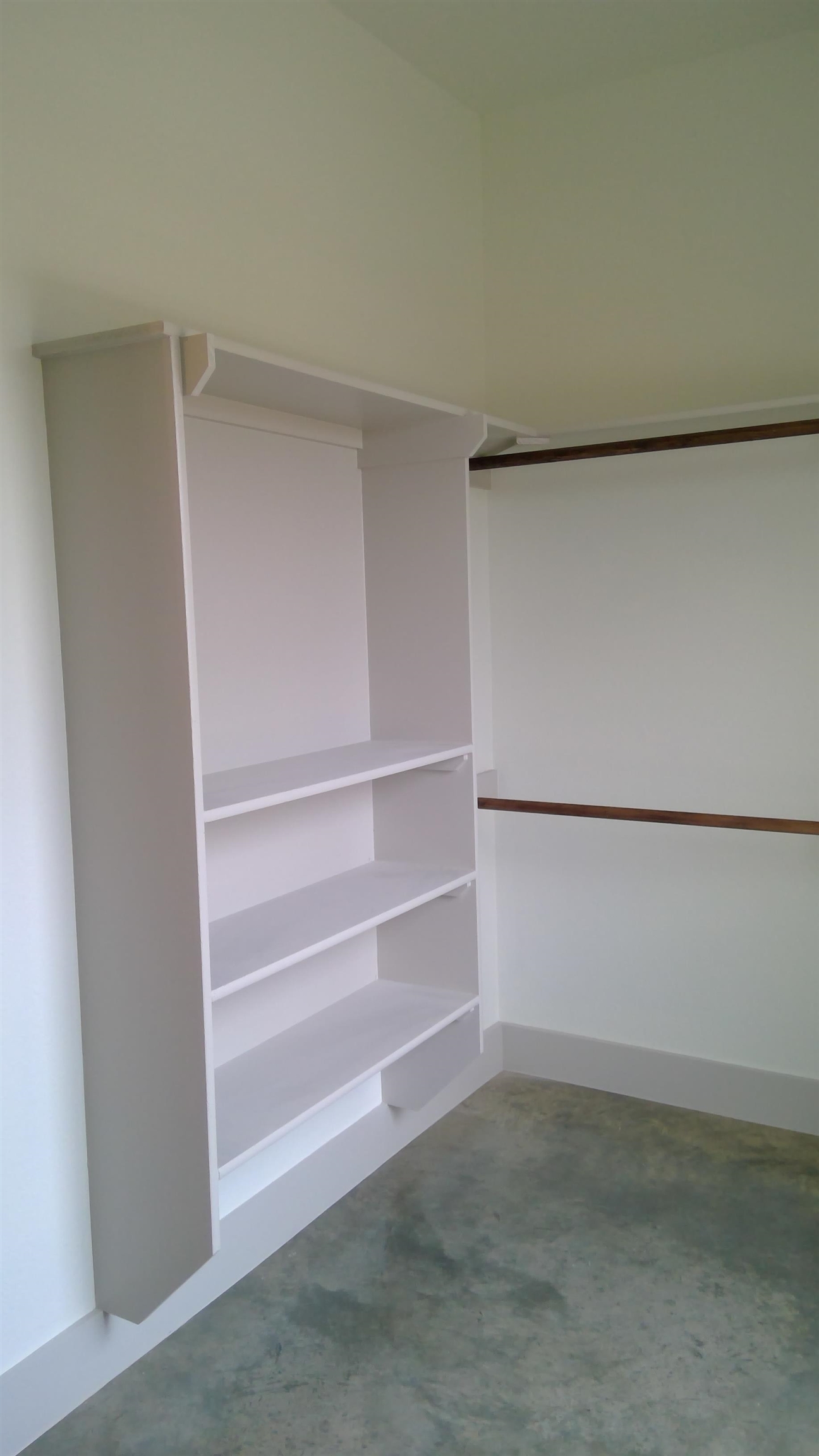 196 Hillside Lane Property Photo 18