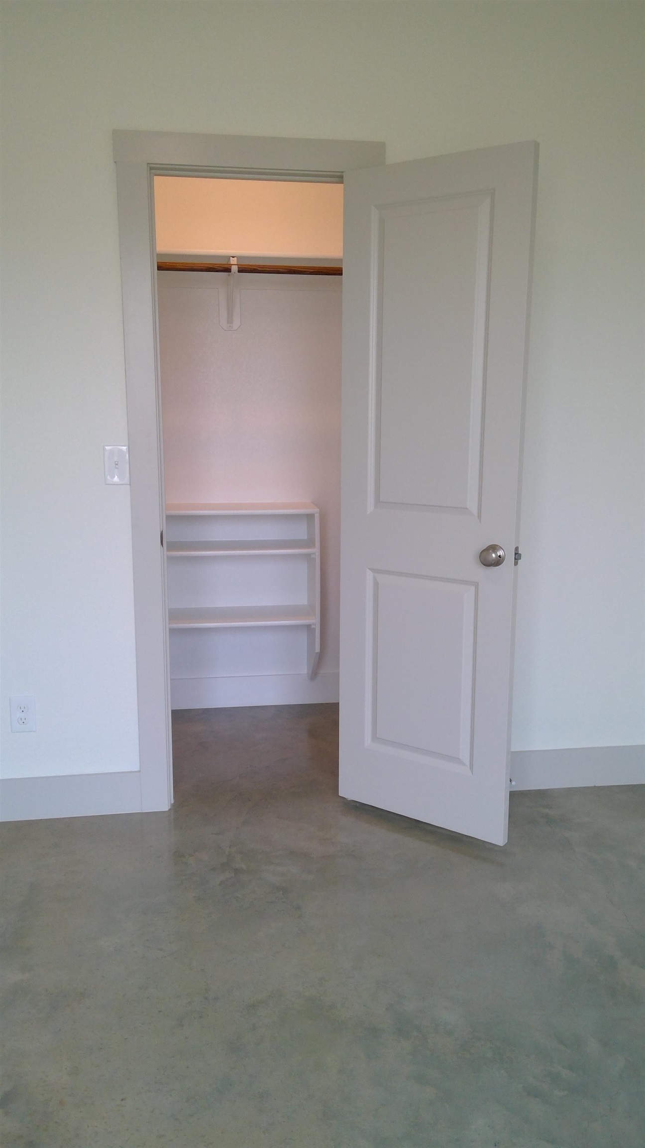 196 Hillside Lane Property Photo 22