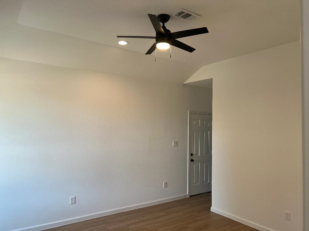 114 Belaire Drive Property Photo 8