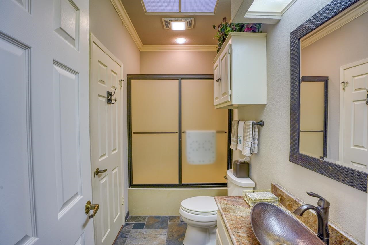 403 Island Drive Property Photo 16