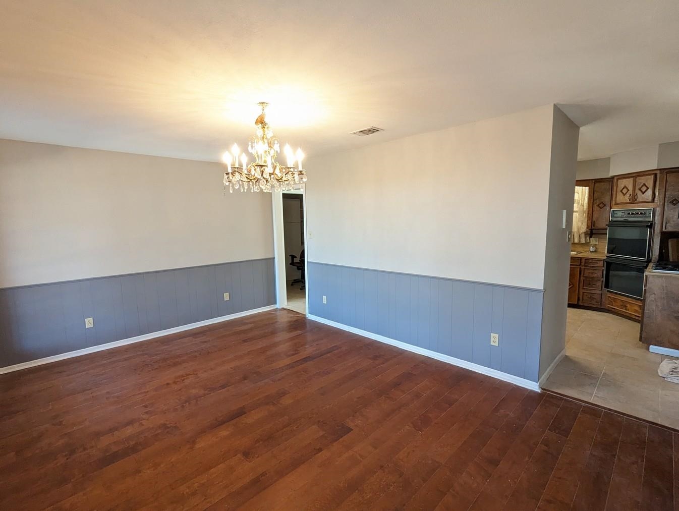602 N Stanberry Ln. Property Photo 12