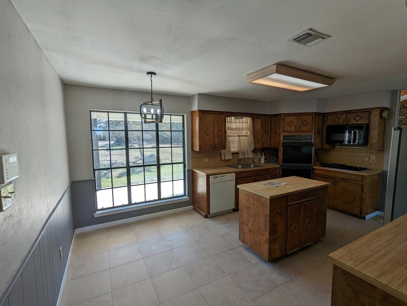 602 N Stanberry Ln. Property Photo 13
