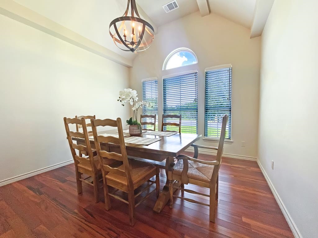 901 Mountain Leather Property Photo 9