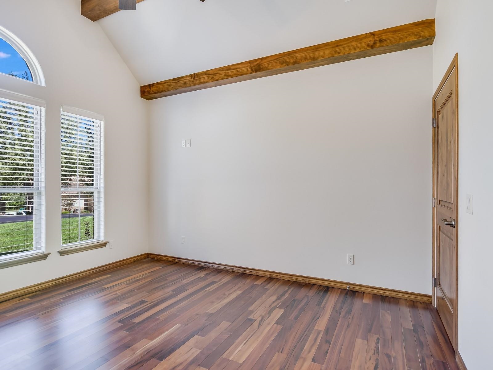 901 Mountain Leather Property Photo 21