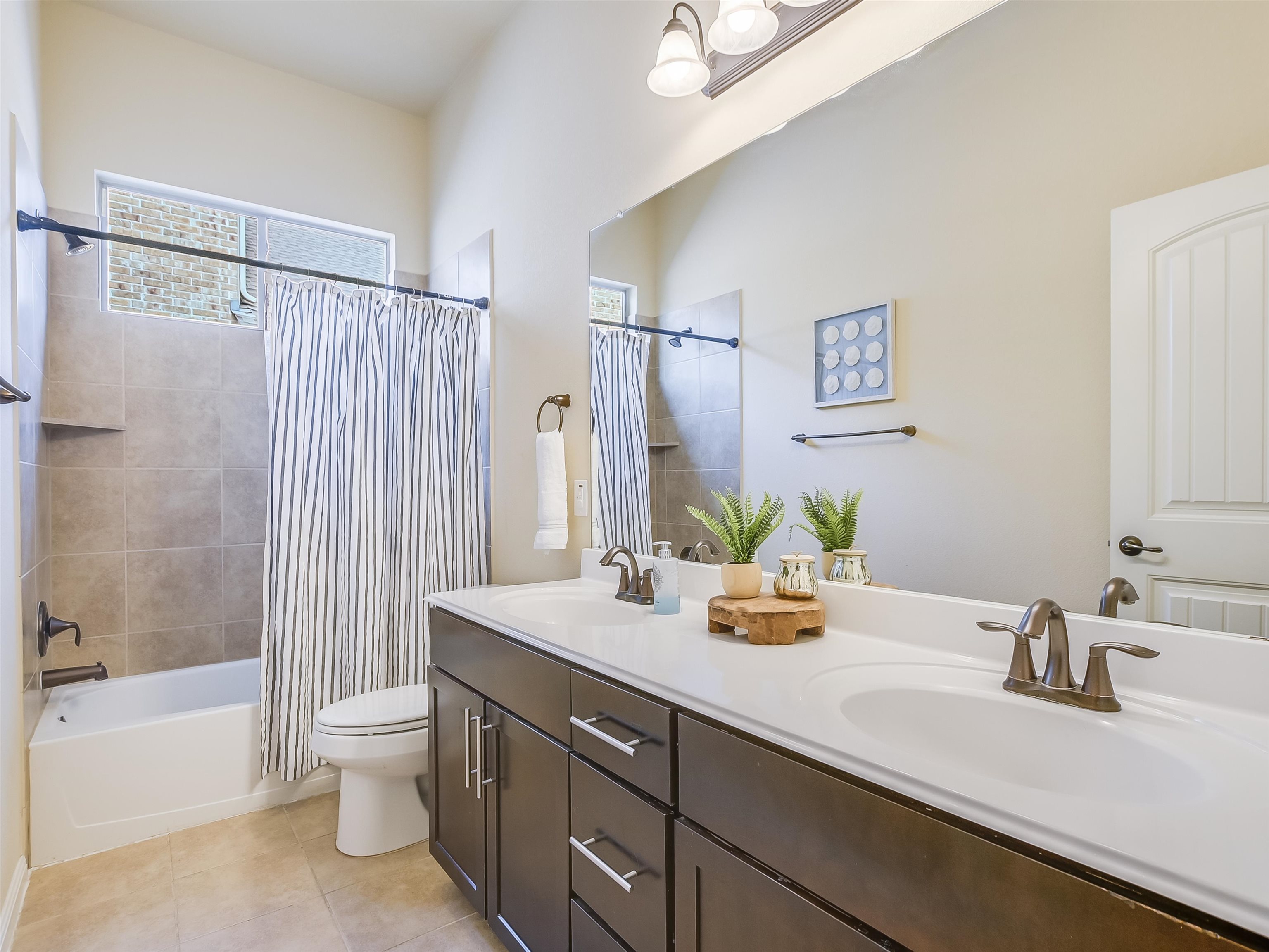 5520 Texas Bluebell Drive Property Photo 23