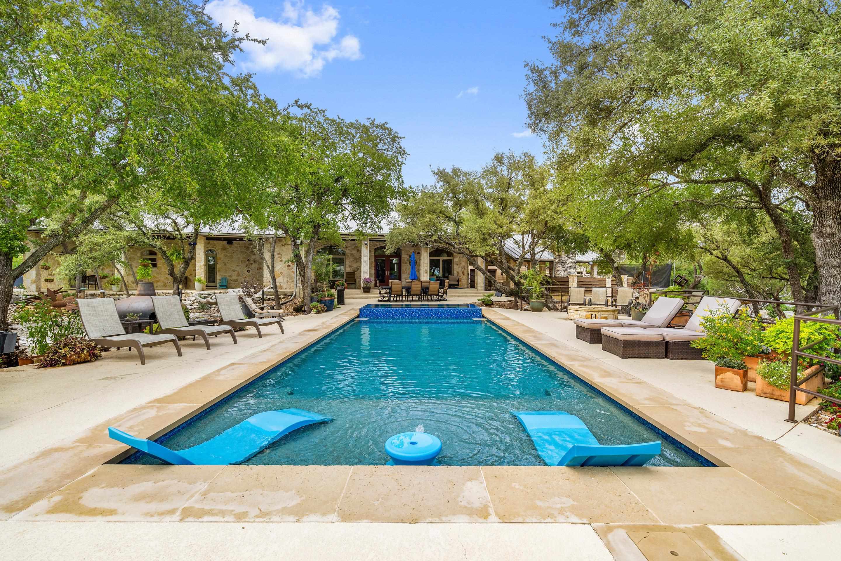 1450 Los Escondidos Property Photo 14