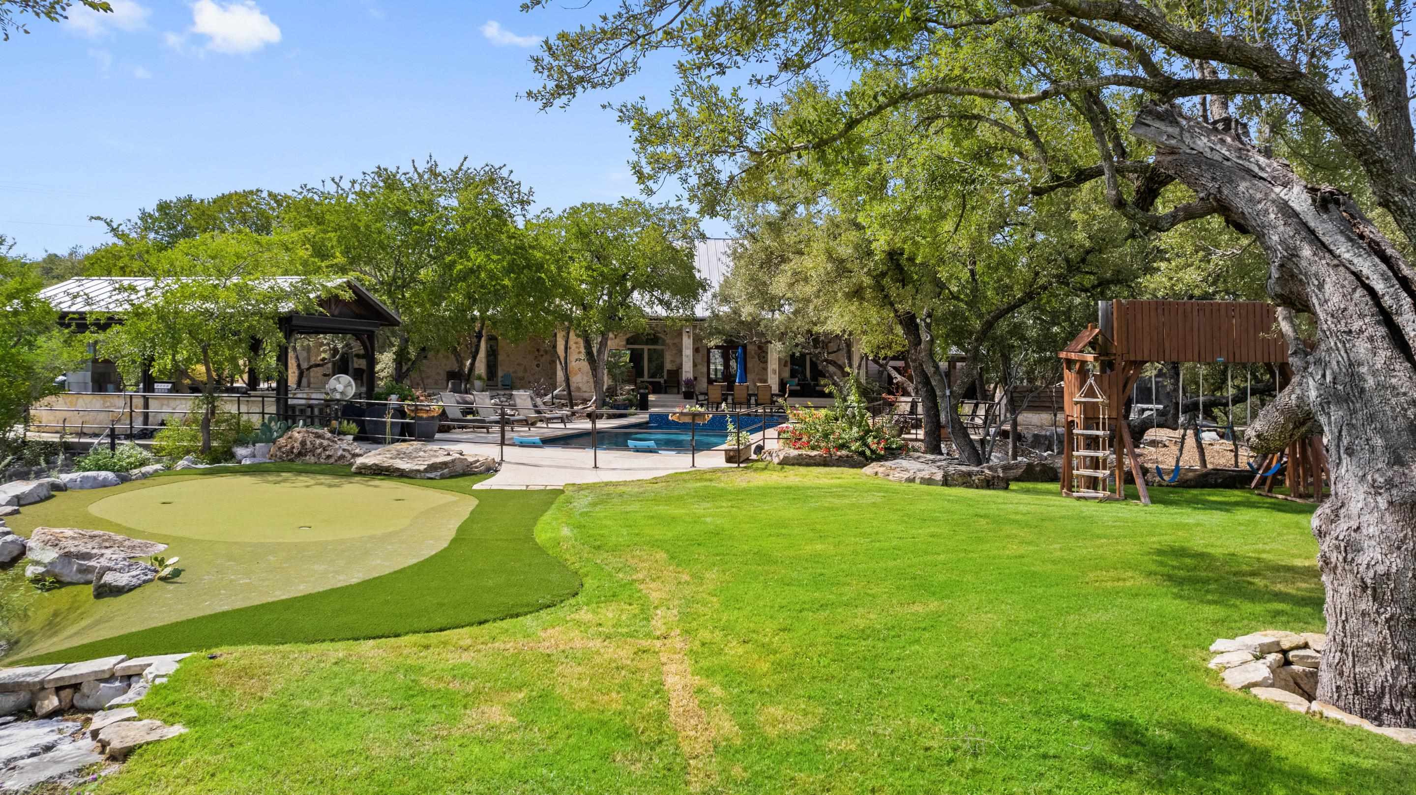1450 Los Escondidos Property Photo 17
