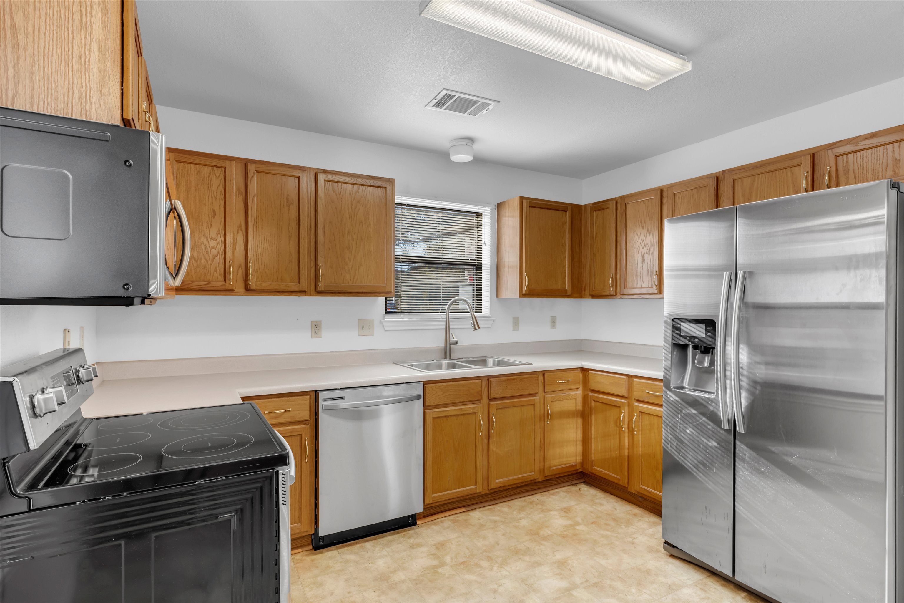 2124 Ridgeview Property Photo 7
